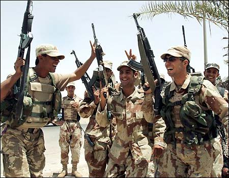 Iraqi Soldiers celebrate